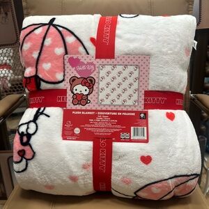 Hello Kitty Plush Blanket - White, Pink, and Red